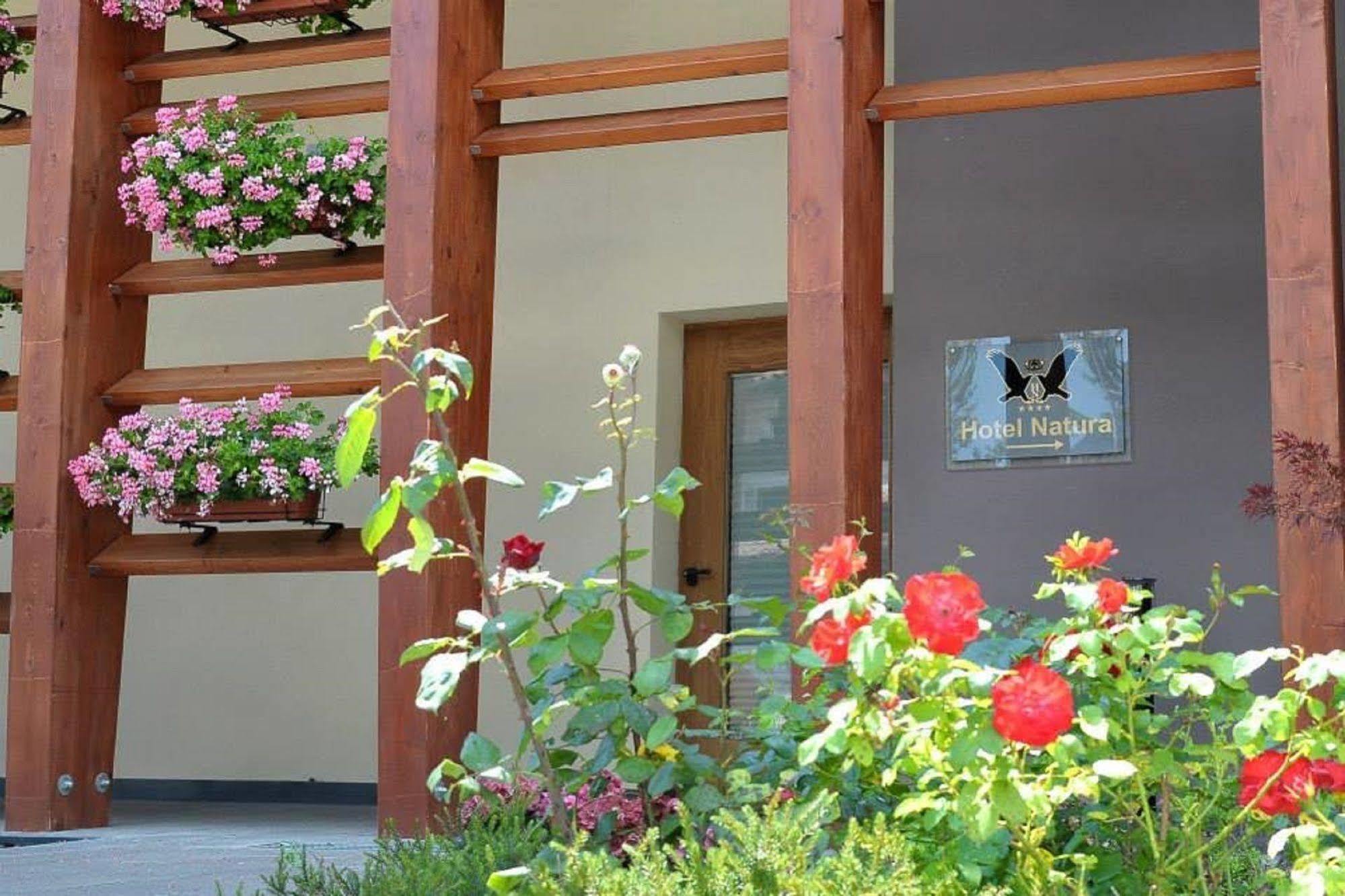 קסטל די סנגרו Hotel Natura מראה חיצוני תמונה
