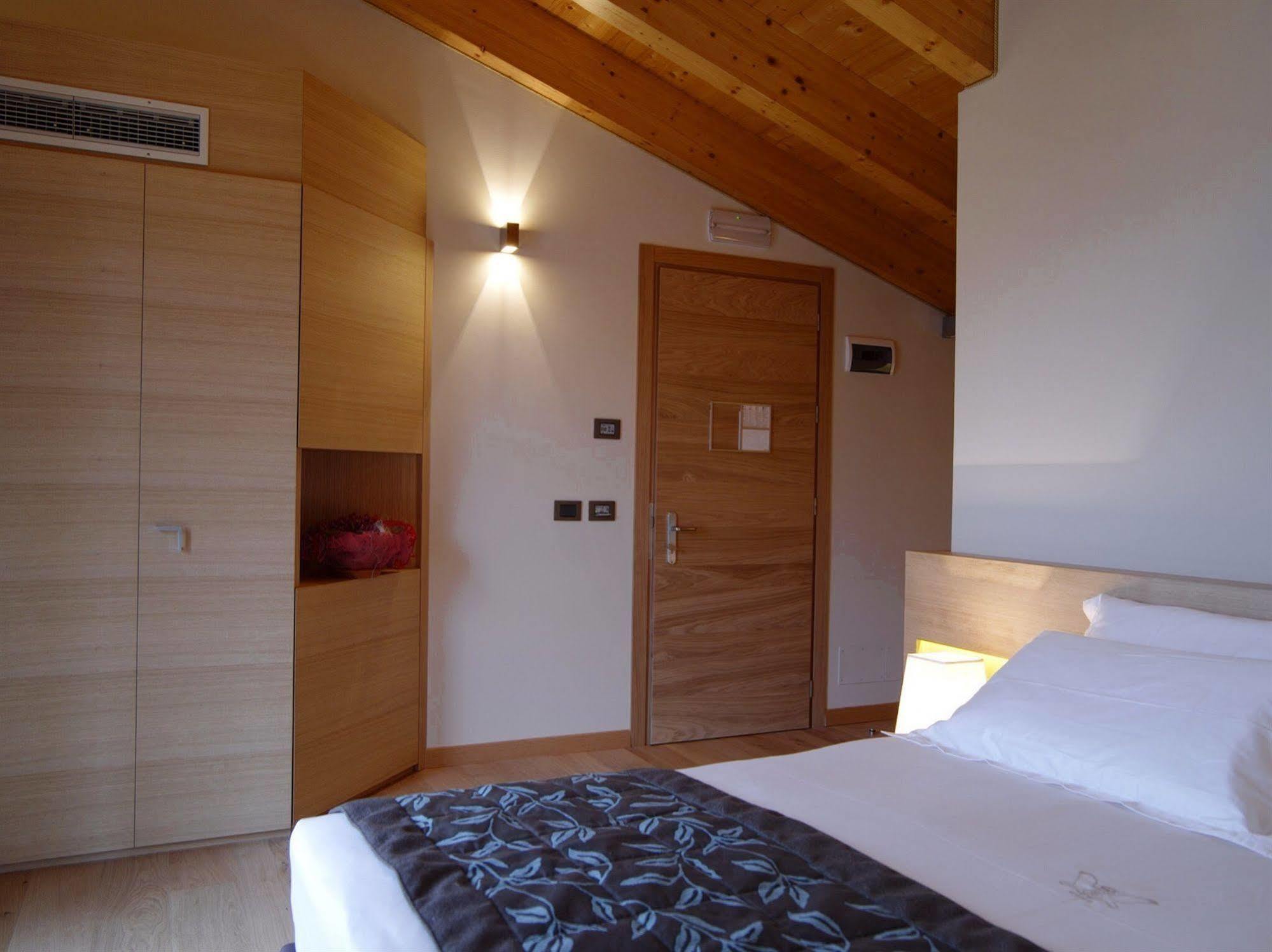קסטל די סנגרו Hotel Natura מראה חיצוני תמונה