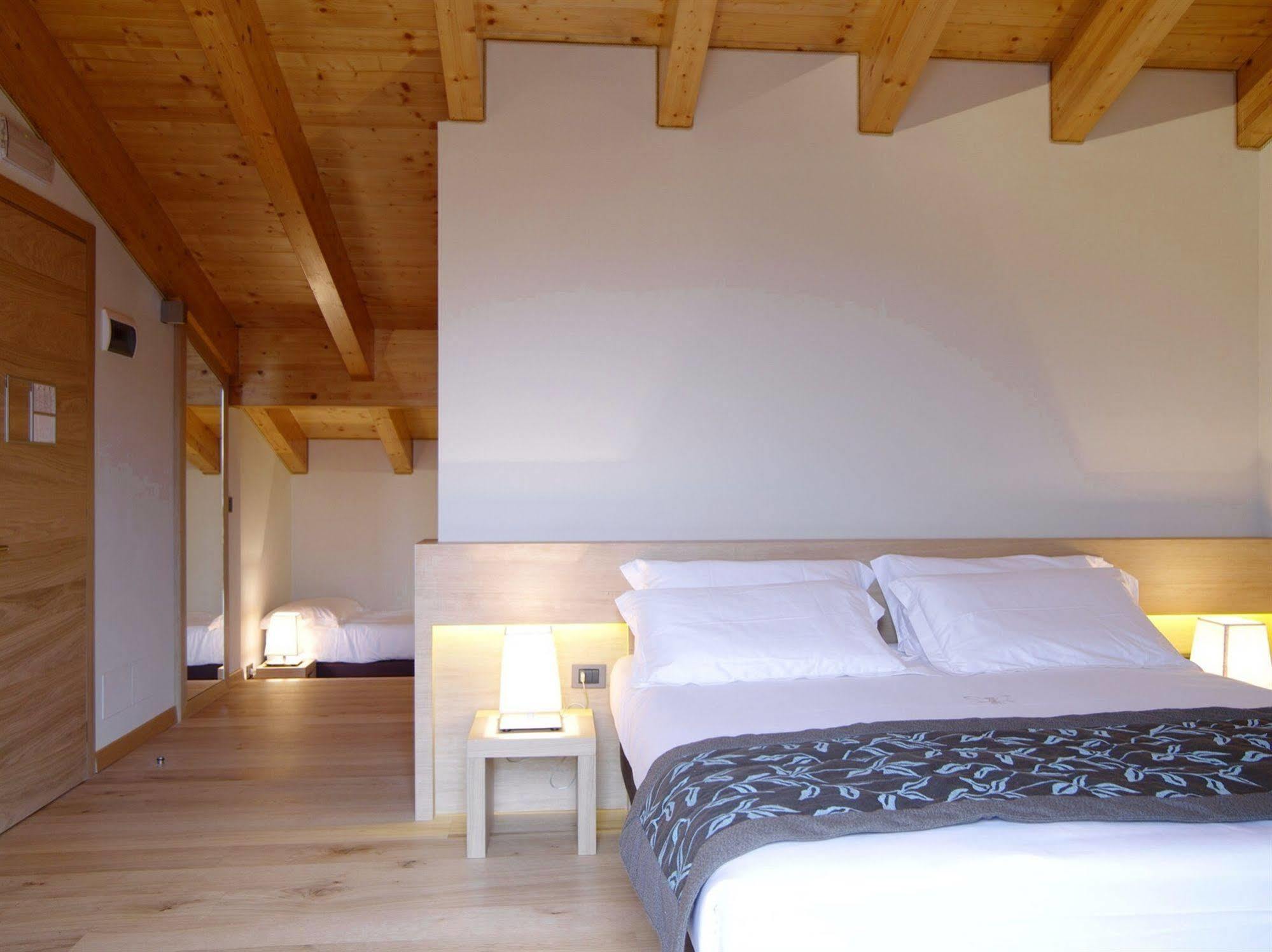 קסטל די סנגרו Hotel Natura מראה חיצוני תמונה
