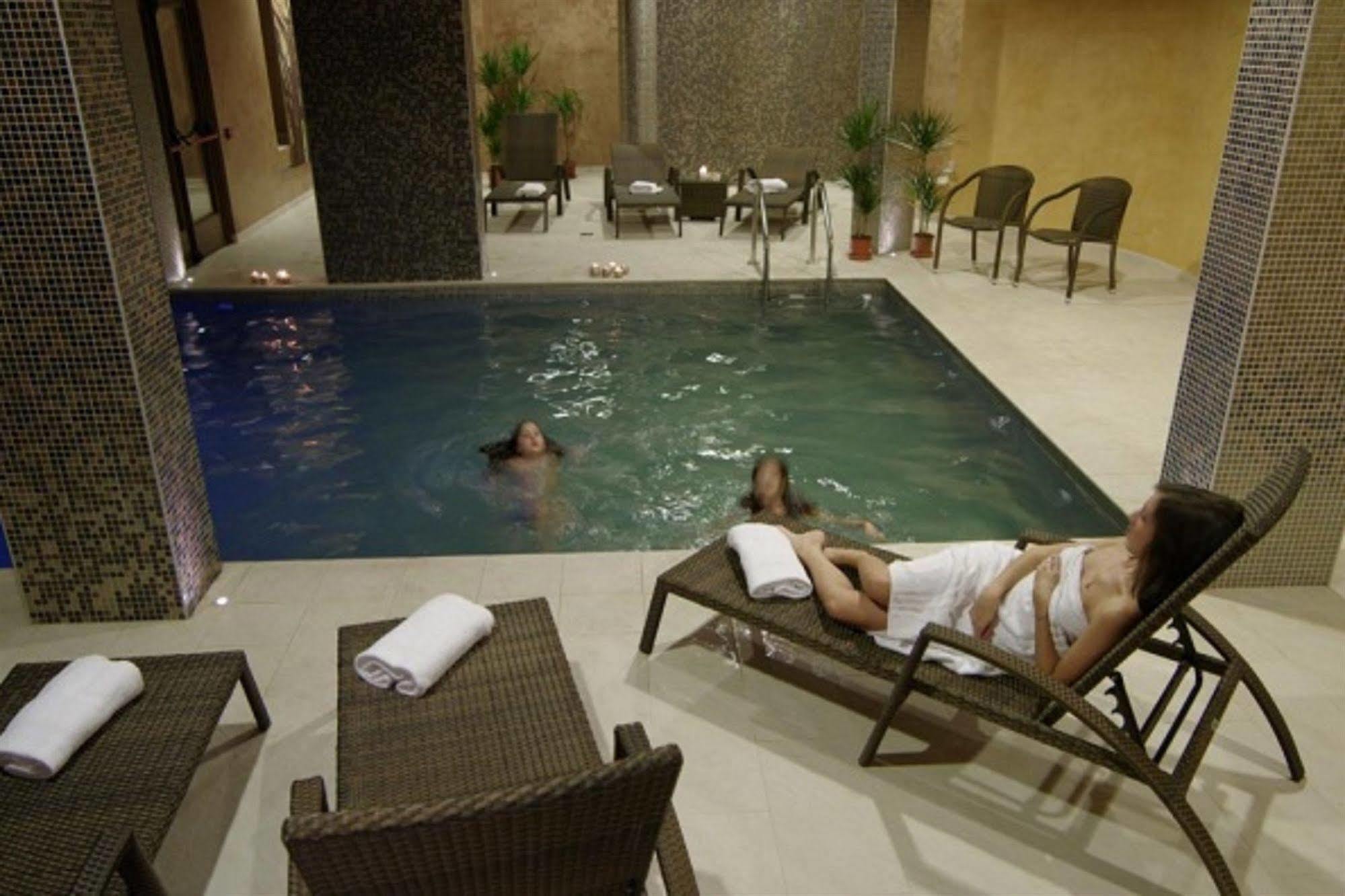 קסטל די סנגרו Hotel Natura מראה חיצוני תמונה
